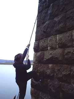 Zenmaster secures the rope
